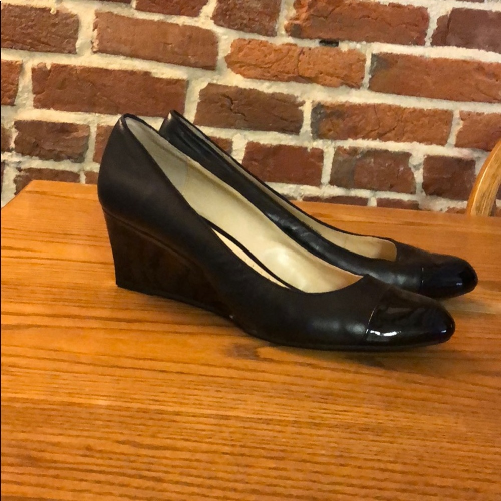 Cute black wedges